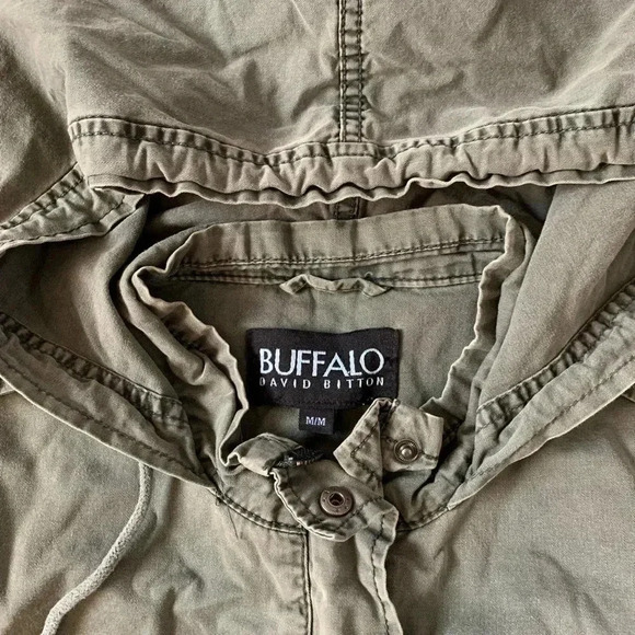 Army green buffalo hooded jacket - Picture 5 of 6